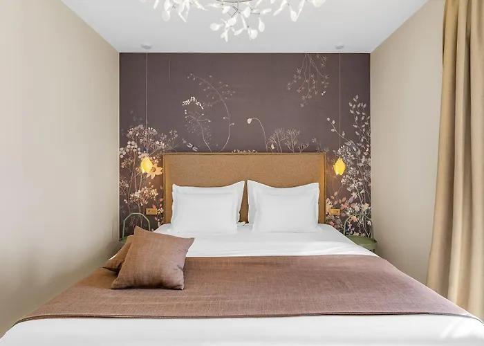 Veluri With 4 Bedrooms And Heated Pool