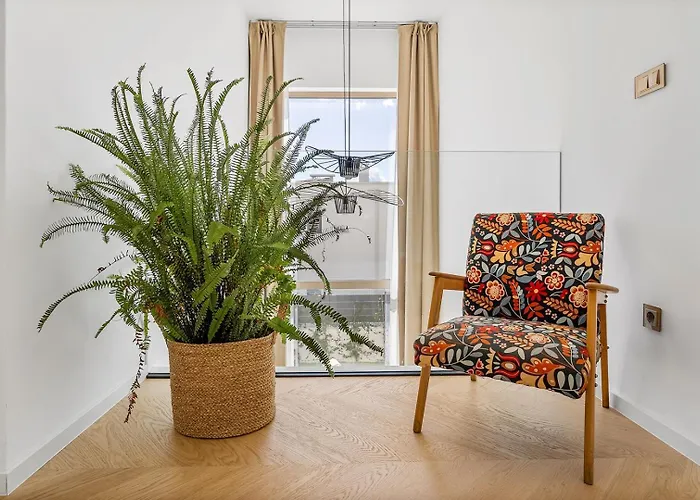 Veluri With 4 Bedrooms And Heated Pool Vila Kastela